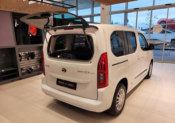 Toyota Proace City Verso cena 120400 przebieg: 1, rok produkcji 2023 z Czechowice-Dziedzice małe 67